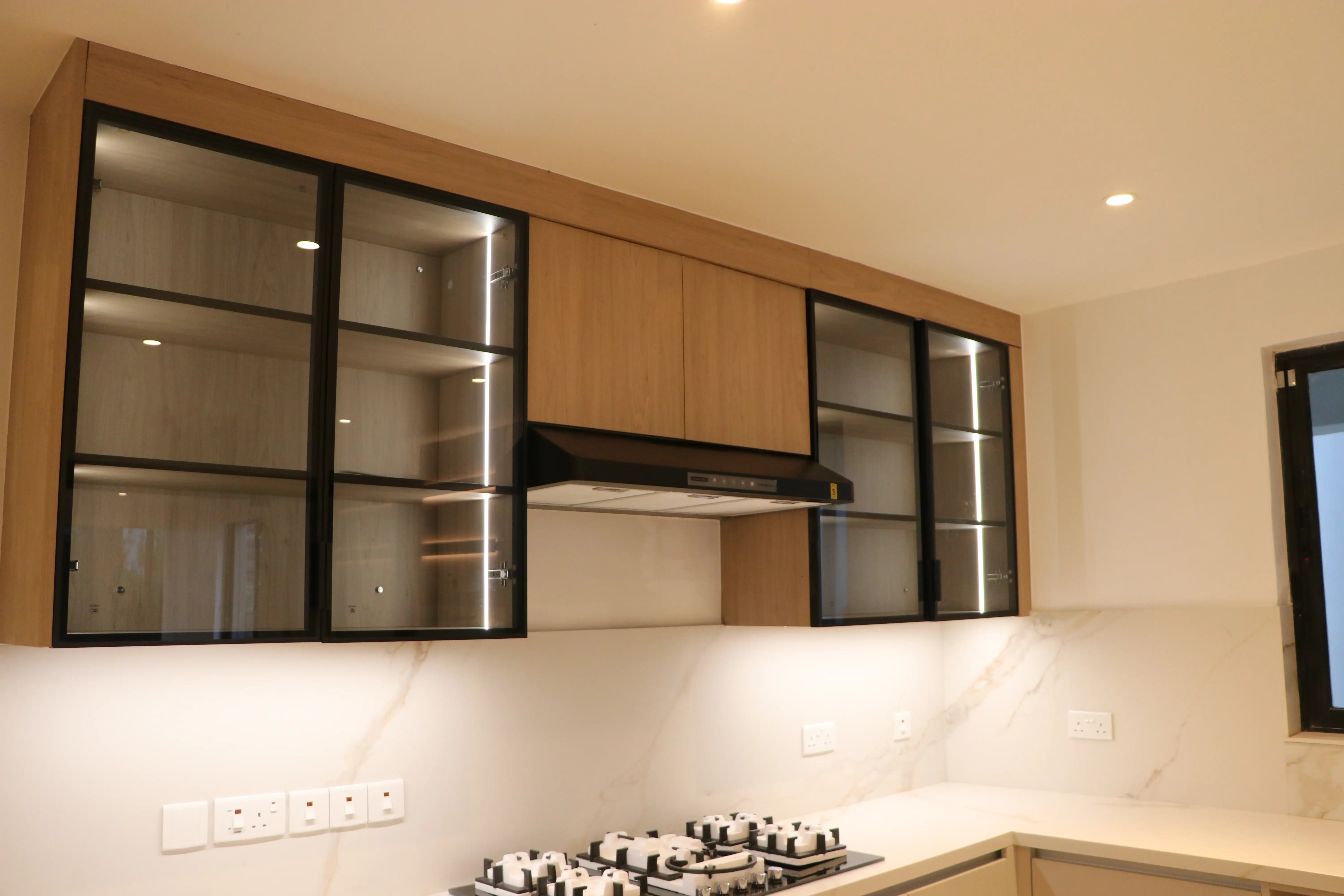 Bungalow Decor Piece